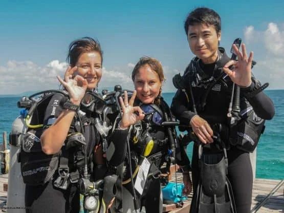 Dive instructors Malapascua Island