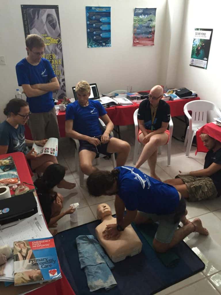 EFR Instructor Course Malapascua Island